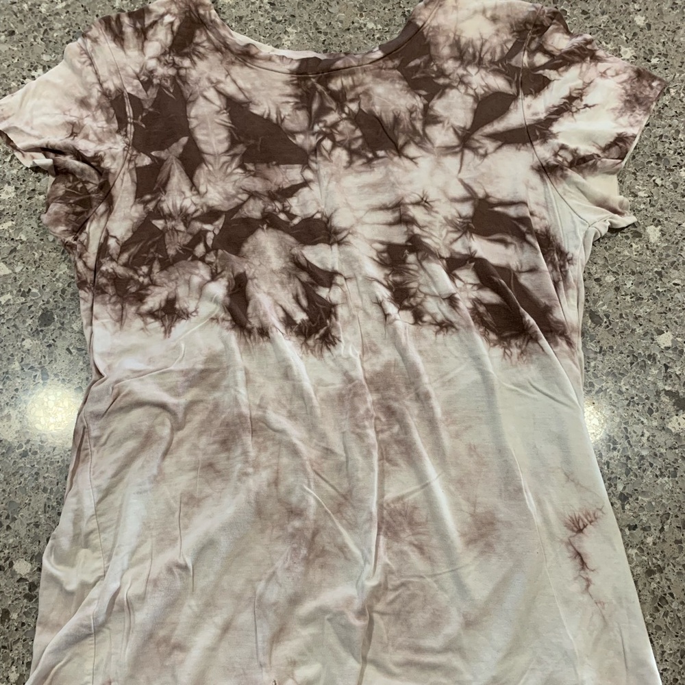 AE t-shirt